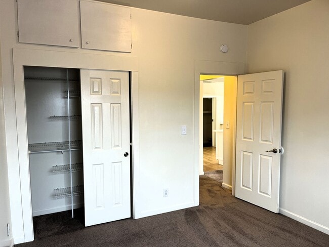 Building Photo - Dog Friendly Eureka Home With Fully Fenced...