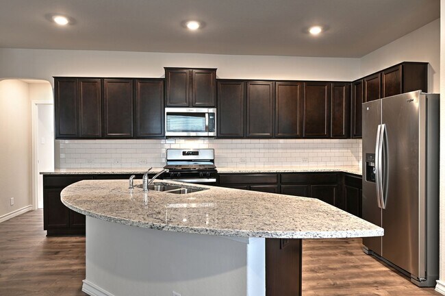 Building Photo - 13327 Whisper Rnch