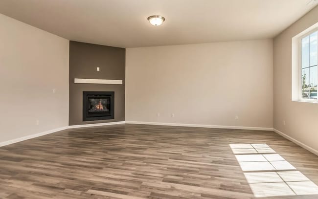 Building Photo - Like New 4 Bed Home Near Old Mill with A/C, Pool Access