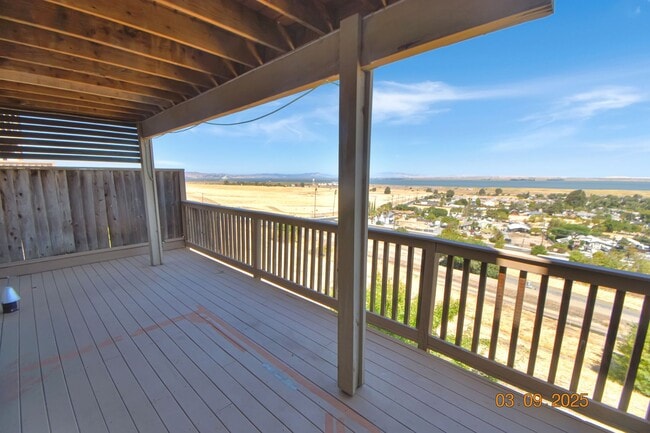 Building Photo - Welcome to Bay Point, CA Where Every Day B...