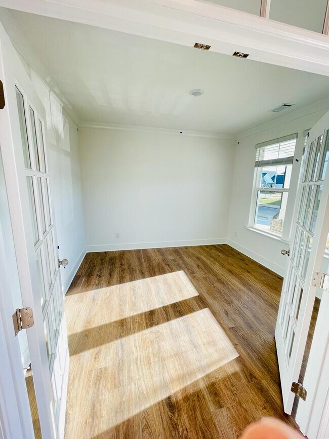 Bonus room - 2760 Westgate Pk Dr