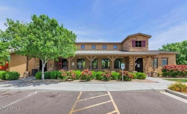 Building Photo - 17778 W Hadley St