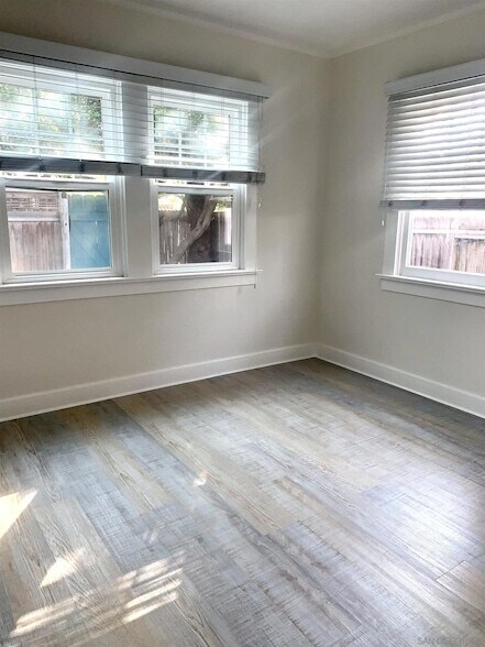 Building Photo - 7855 Exchange Pl