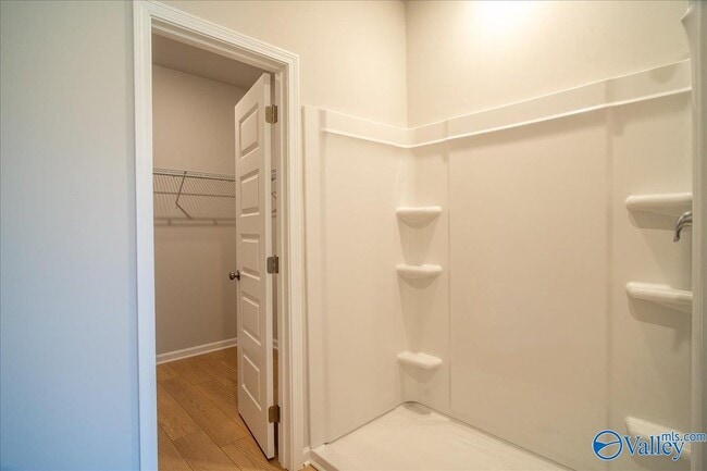 Building Photo - 22845 Dashwood Ln