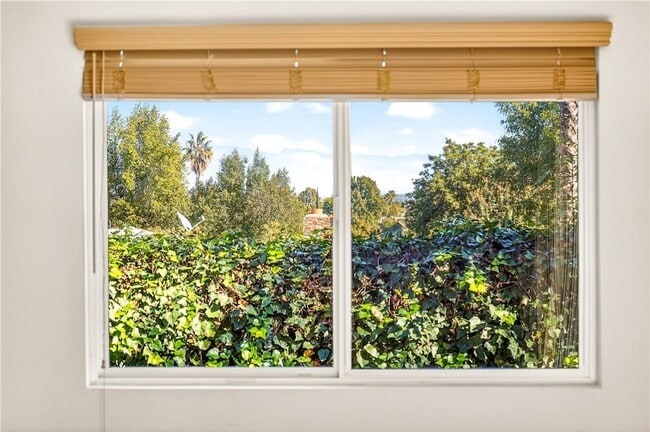 Building Photo - 20524 Rhoda St