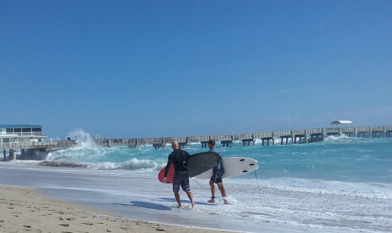 Building Photo - 1516 S Lakeside Dr