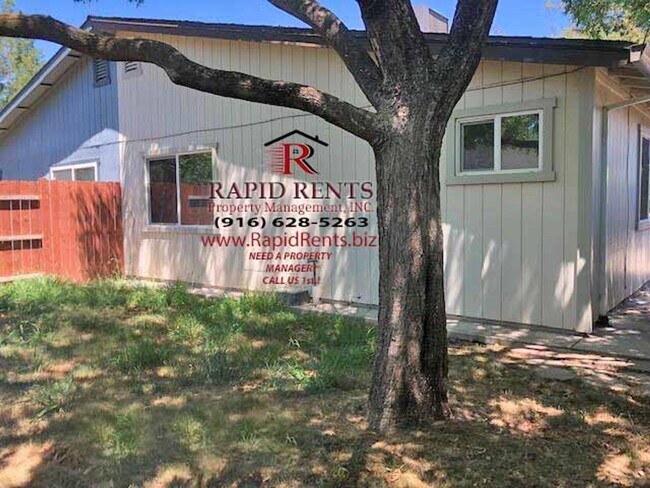 Building Photo - Fantastic opportunity in S. Sacramento! Co...