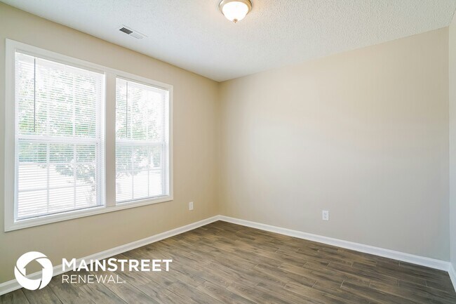 Building Photo - 5109 Julip Dr