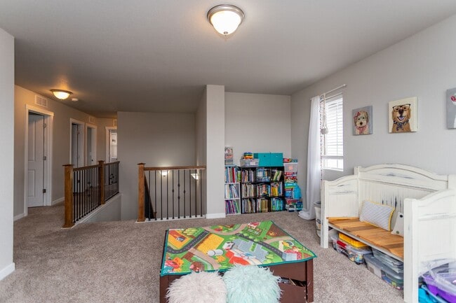 Building Photo - Exquisite 2-Story Home: Luxury Living in Tranquil Cul-de-Sac Setting!!