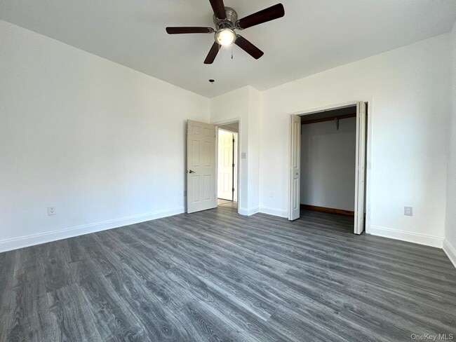 Building Photo - 3 Walnut E Trl