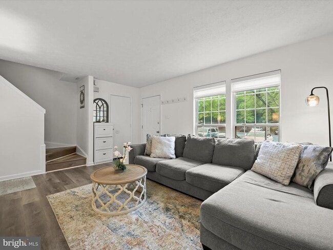 Building Photo - 7729 Patuxent Oak Ct