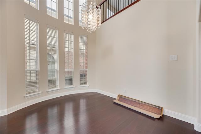 Building Photo - 1622 Mammoth Dr
