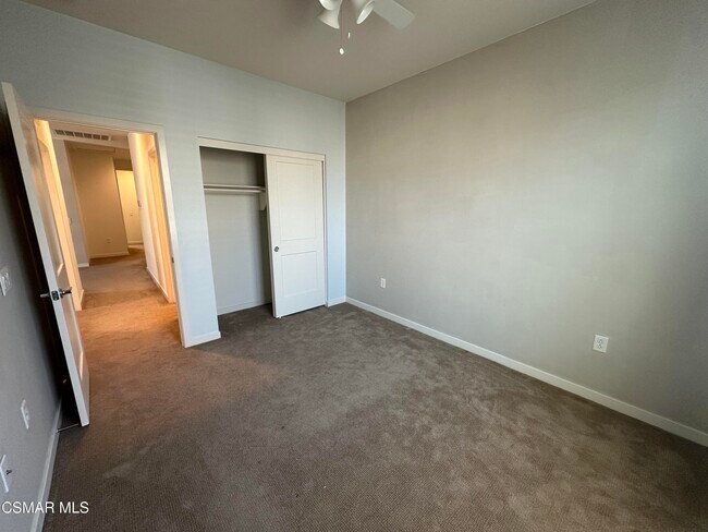 Building Photo - 139 Farmhouse Dr