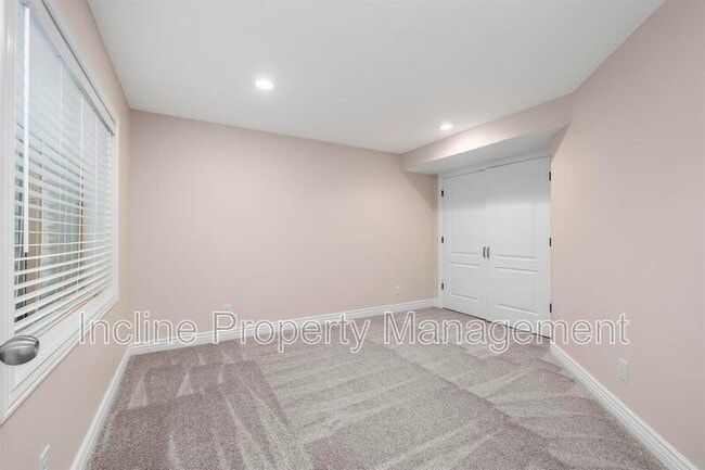 Building Photo - 768 Healey Blvd