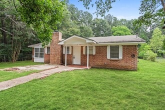 Building Photo - 14181 Splenwood Dr