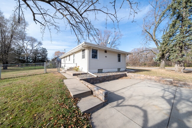 Building Photo - 7301 W Old Shakopee Rd