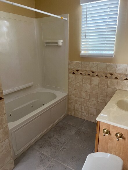 Building Photo - 19659 Young St