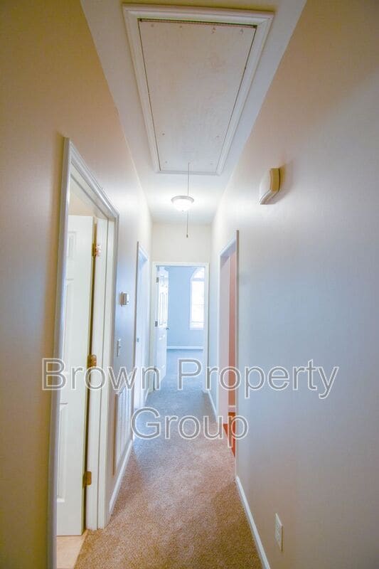 Building Photo - 3270 Argyll Dr