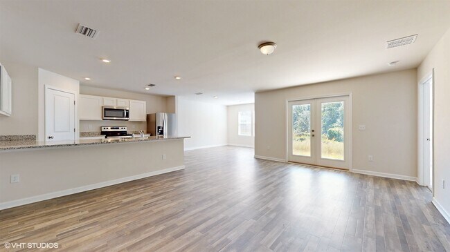 Building Photo - 400 Whispering Creek Ave