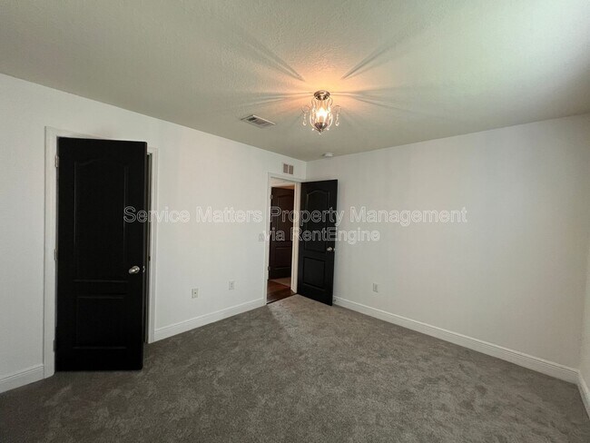 Building Photo - 6175 Chester Dr