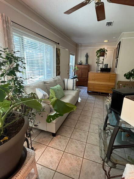 Building Photo - 315 Bomar Pl