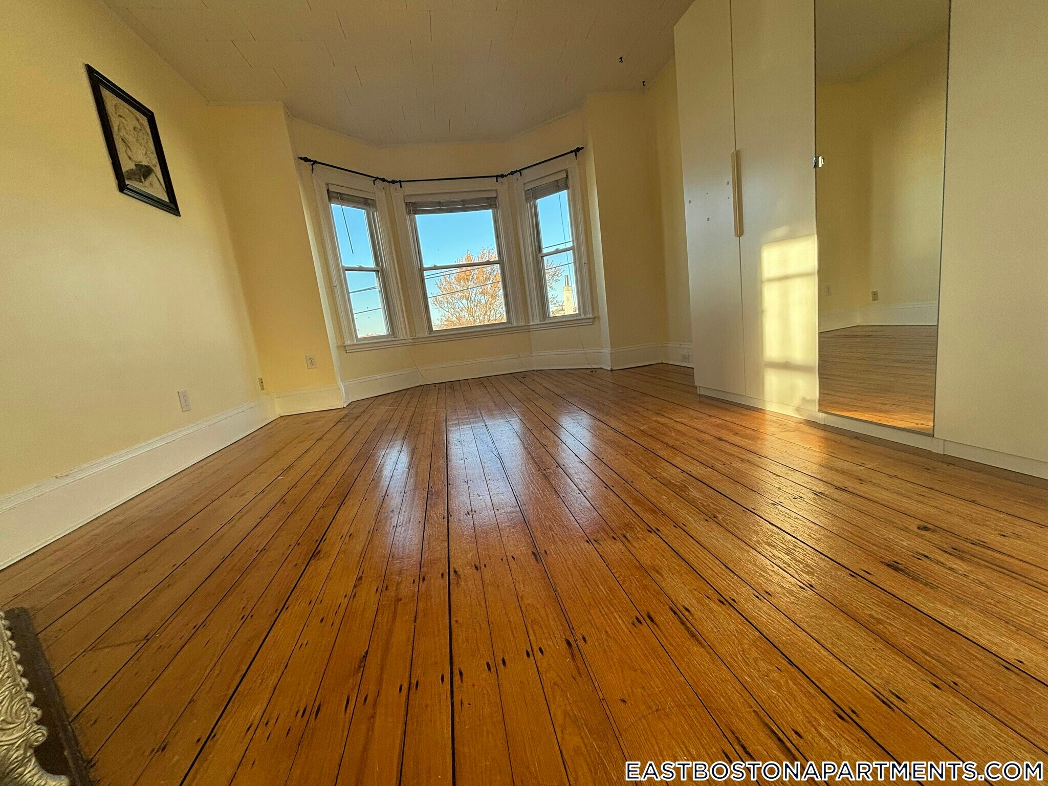 Building Photo - 33 Falcon St