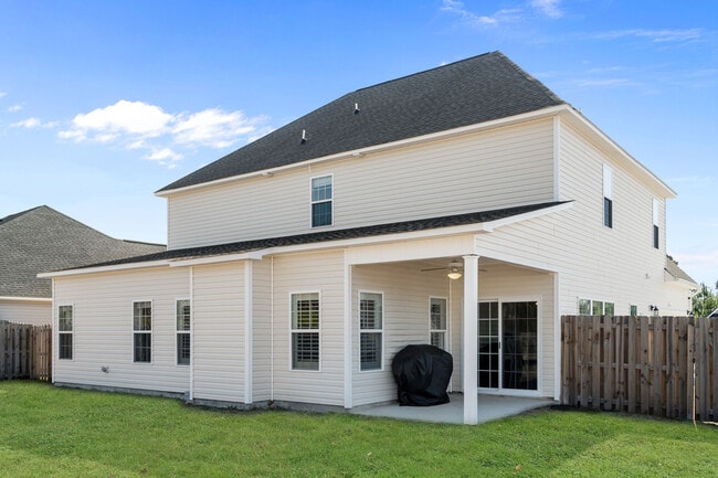 Building Photo - 878 Stormy Gale Ln