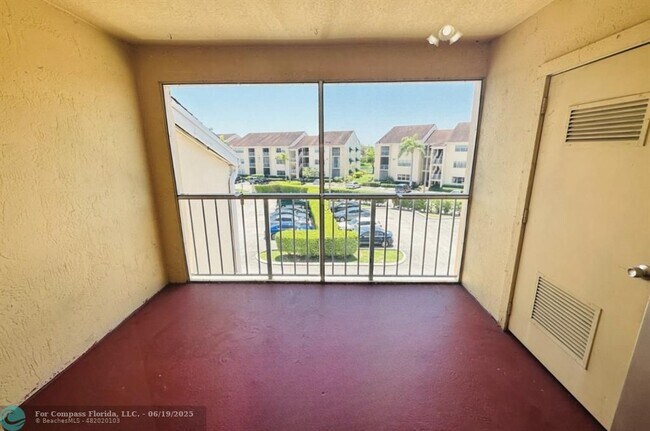 Building Photo - 15290 SW 106th Ln
