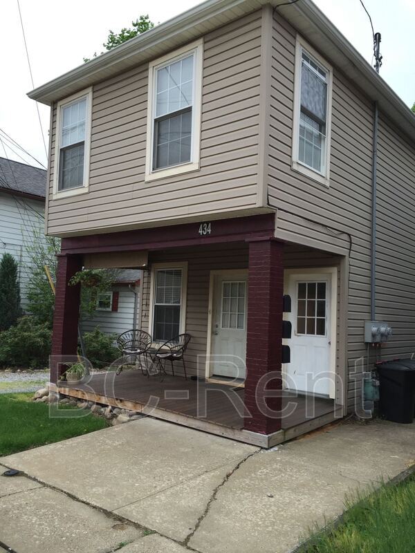 Building Photo - 434 Wayne St