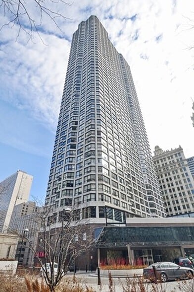 Building Photo - 405 N Wabash Ave