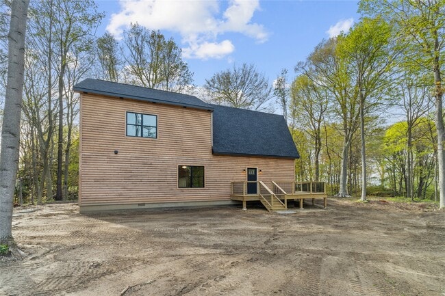 Building Photo - 8498 E Lake Rd