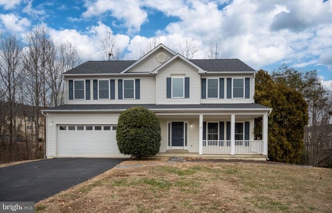 Building Photo - 8 Newport Ct