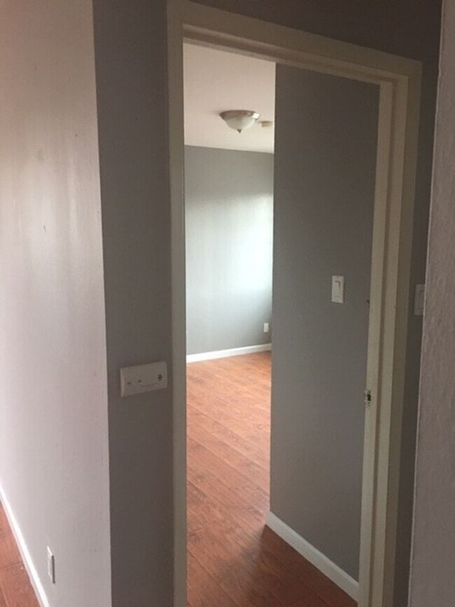 Building Photo - 1125 Lacey Ln