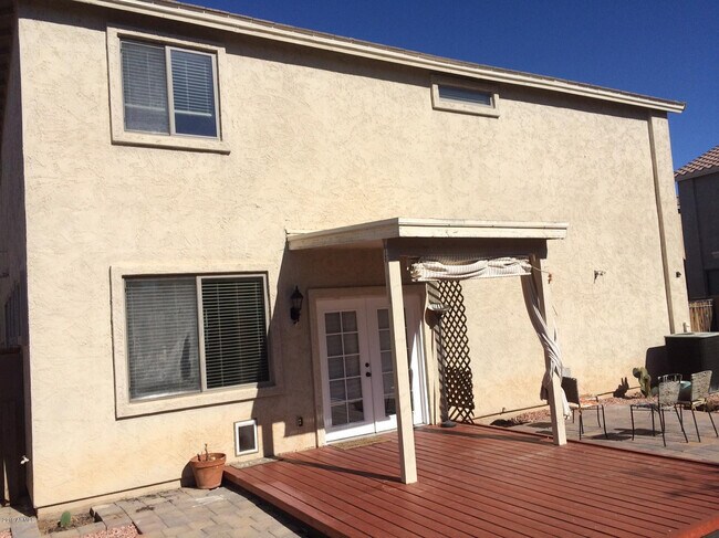 Building Photo - 15164 N 173rd Ln