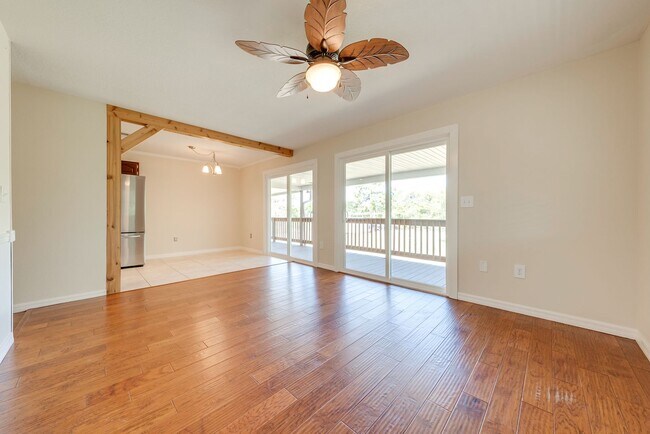 Building Photo - Serene 3-Bedroom Home on 1 Acre Lot
