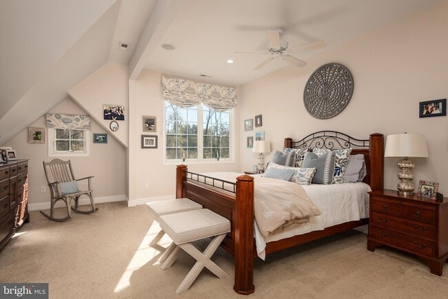 Building Photo - 2620 Love Point Rd