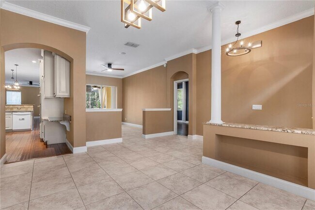 Building Photo - 1393 Stanfield Cove