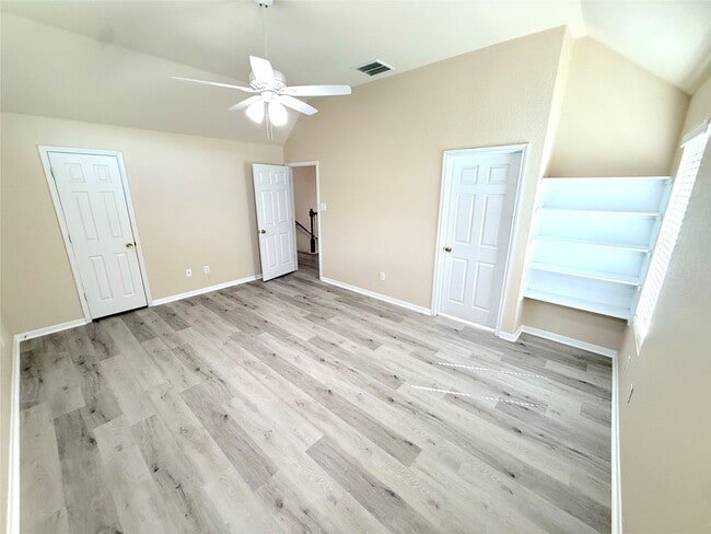 Building Photo - 19535 Hardwood Ridge Tr