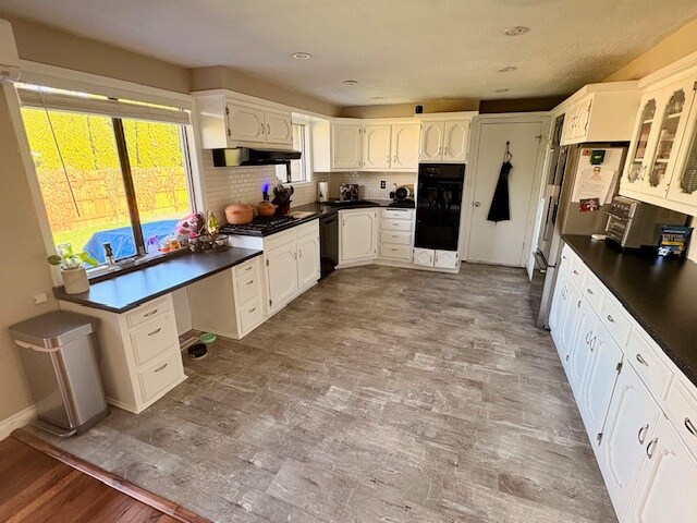 Building Photo - 2225 Willona Dr