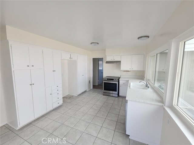 Building Photo - 5641 Tilburg Dr