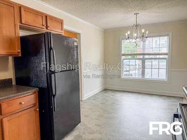 Building Photo - 4243 Dudleys Grant Dr
