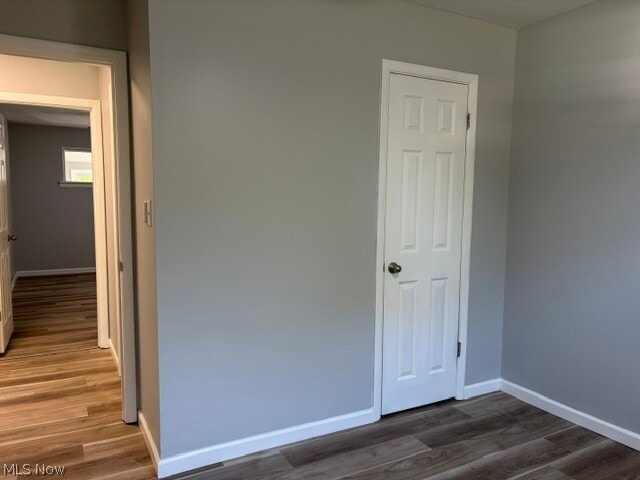 Building Photo - 4837 Willowbrook Dr