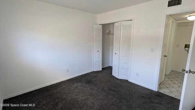 Building Photo - 1606 University Ln