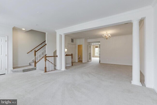 Building Photo - 41884 Inspiration Terrace