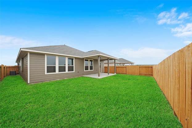 Building Photo - 13096 Laura Lake Dr