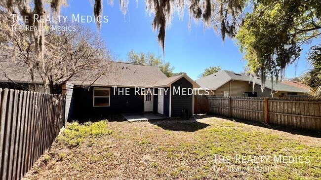 Building Photo - 436 Jennifer Ln