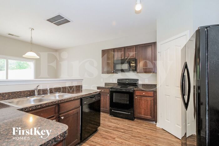 Building Photo - 812 Orchestra Dr