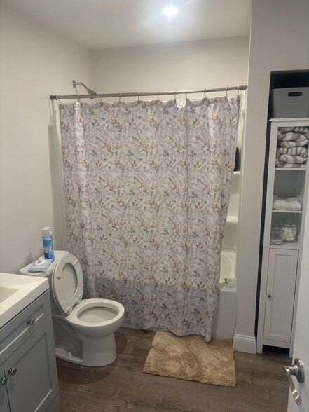 Building Photo - 16 Overlook Ave