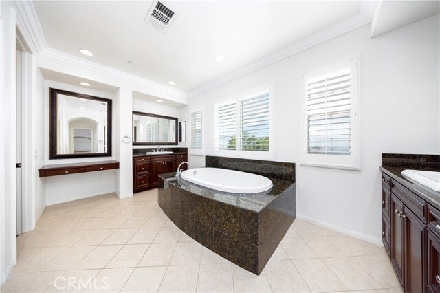 Building Photo - 3940 Golden Terrace Ln