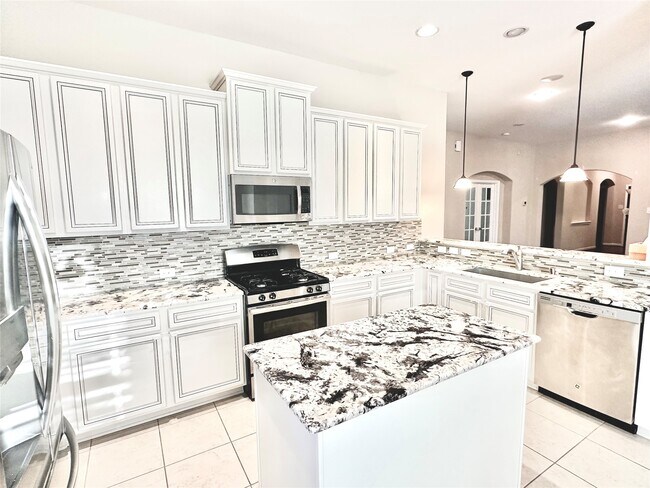 Building Photo - 3877 Enchanted Timbers Ln